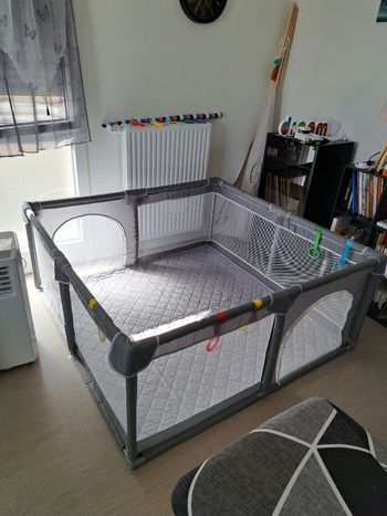 Parc pour enfant 150x150 avec matelas intégré
