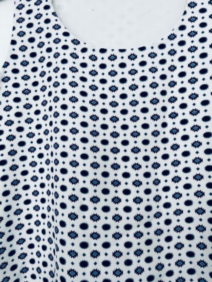 Jolie robe cérémonie taille 5 ans comme neuve