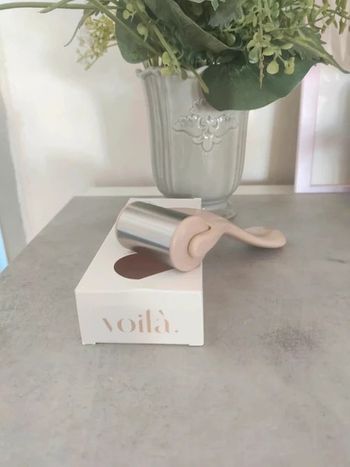 Roller visage Voilà