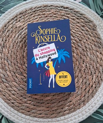Livre L'accro du shopping à Hollywood Sophie Kinsella