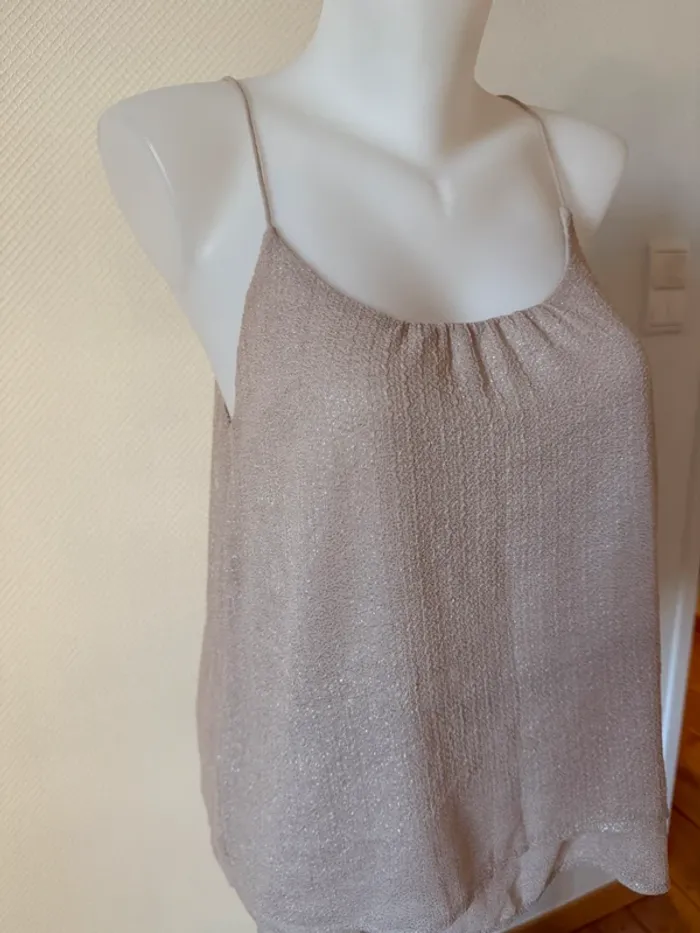 Débardeur beige en très bon état taille 36 H&M - photo numéro 2