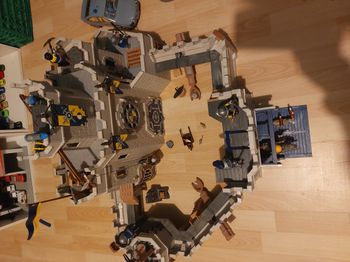 PLAYMOBIL 70220 Grand château des Chevaliers Novelmore