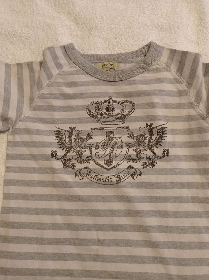 Tu le blanc rayée gris pull manche longues taille 5 ans voir photos avec motifs devant - photo numéro 6