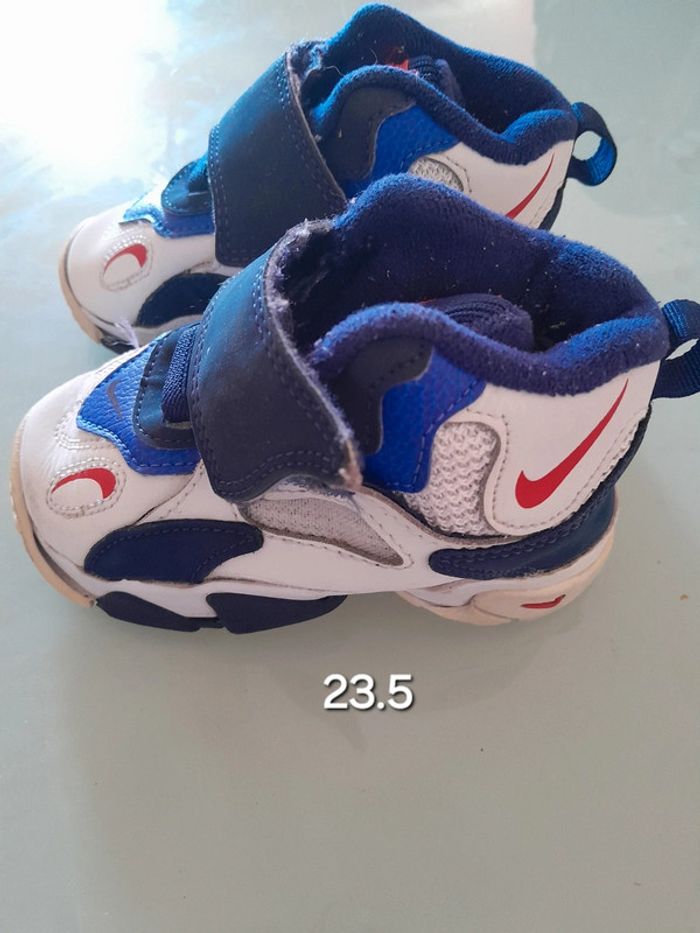 Basket Nike 23.5