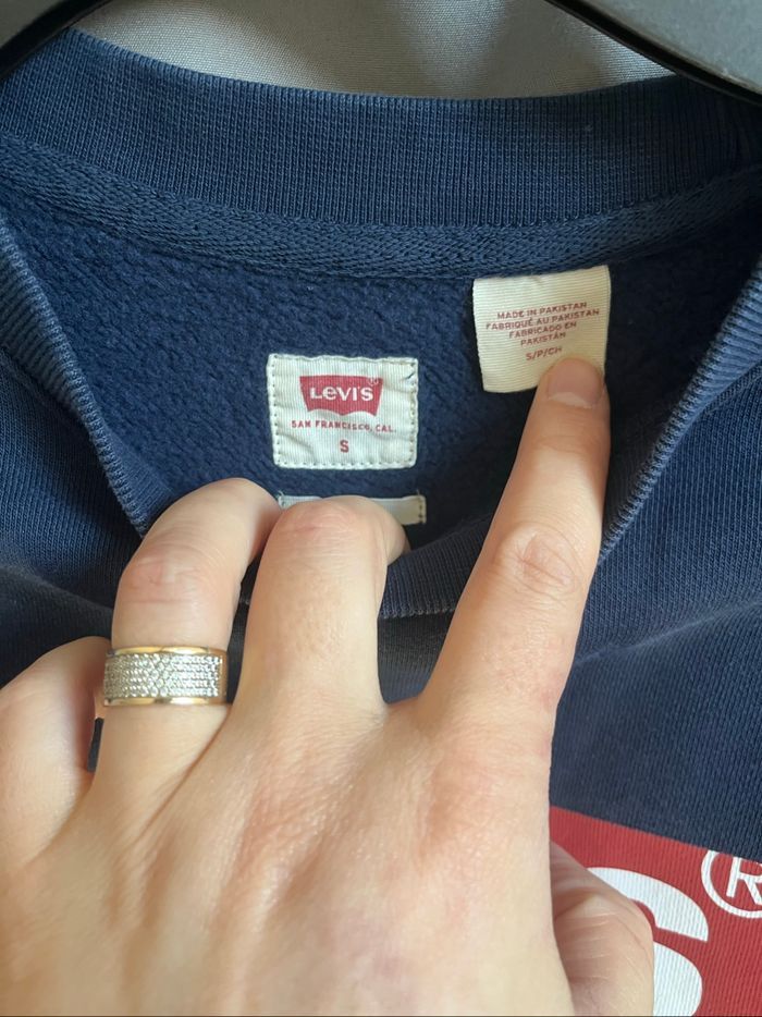 Pull levis - photo numéro 2