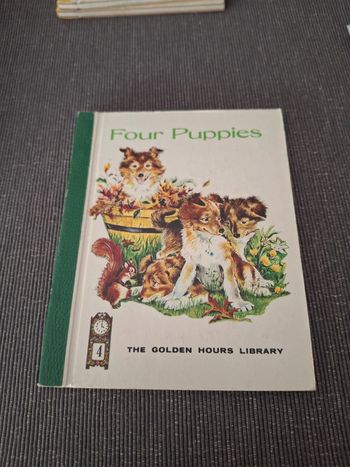 Livre enfant anglais Vintage Four puppies