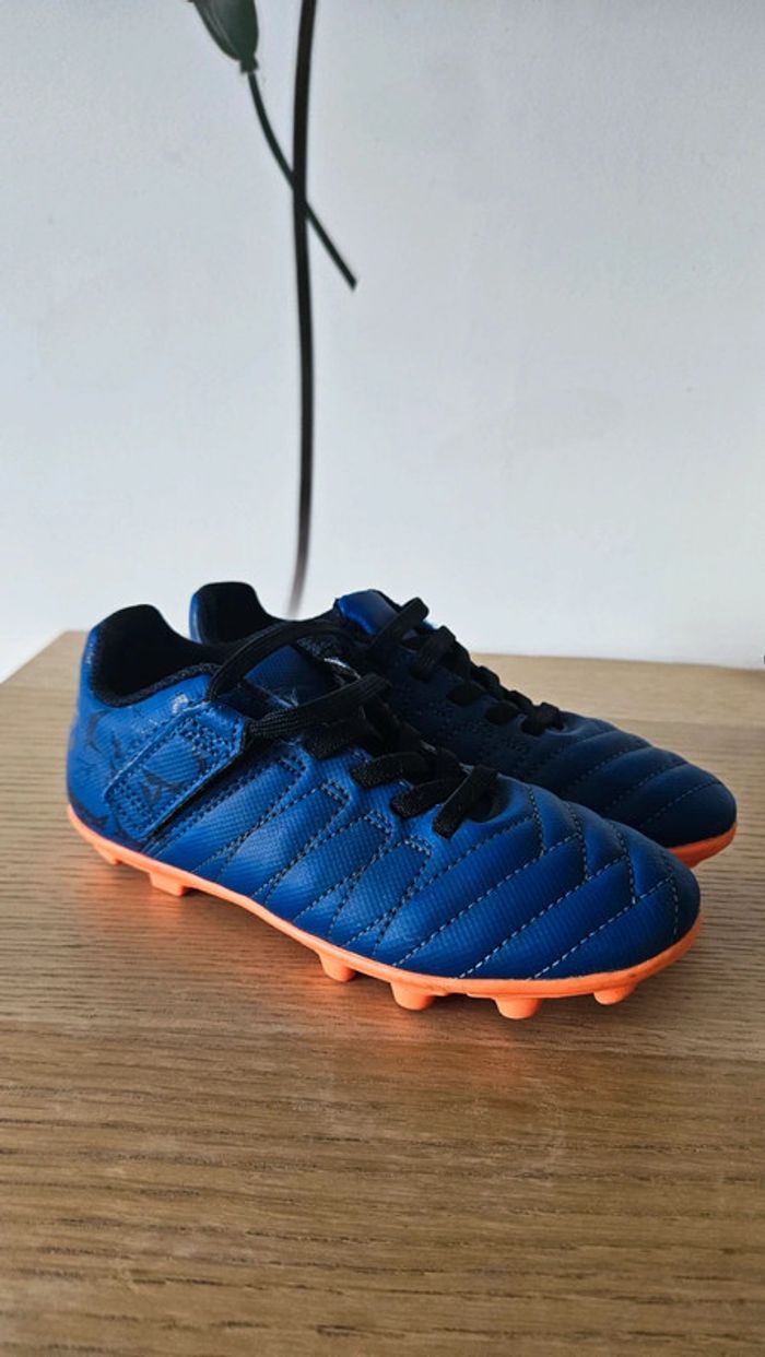 Baskets à crampons foot, pointure 30, Kipsta