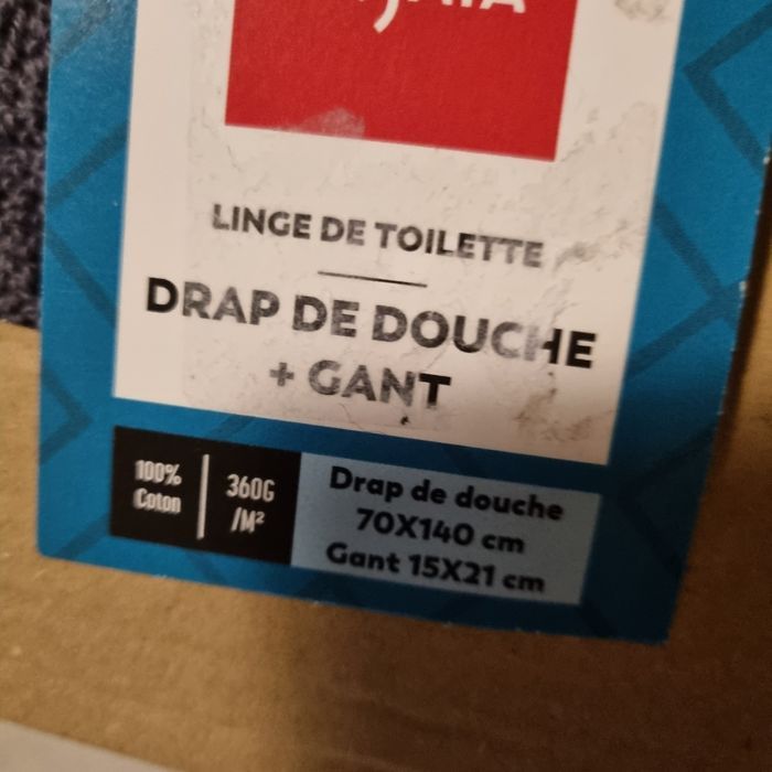 coffret cadeau LUI(serviette) 🎁 neuf 🎁 - photo numéro 4