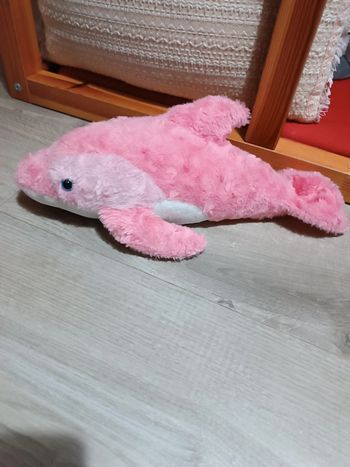 Peluche dauphin rose