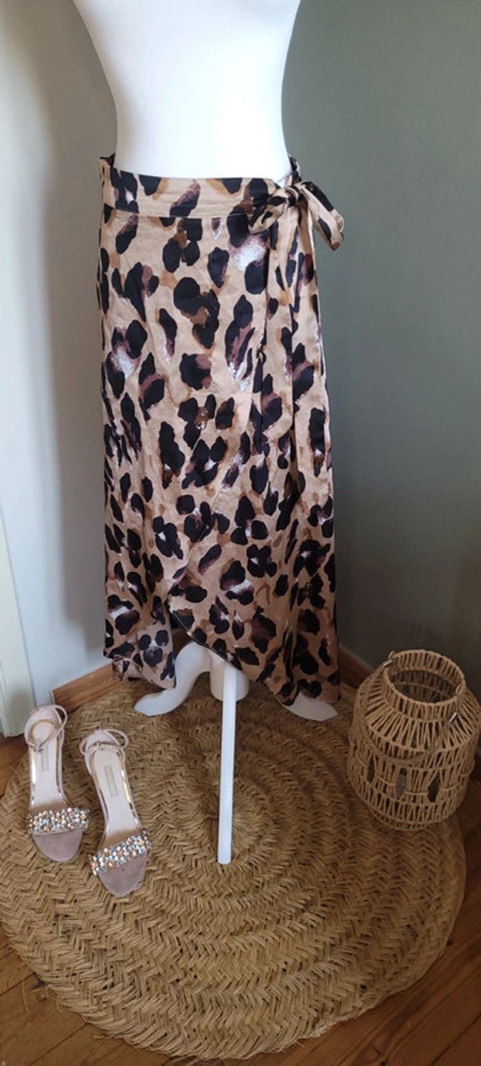 Jolie robe léopard Jeuvre Taille S Parfait état - photo numéro 2