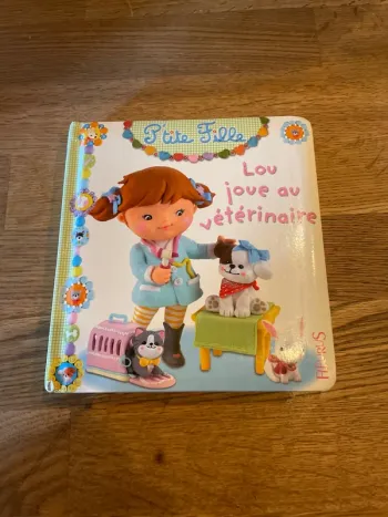 Livre P’tite fille Lou joue au vétérinaire  Numéro 7