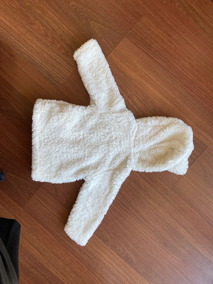 Veste fausse fourrure blanche à paillettes - photo numéro 5