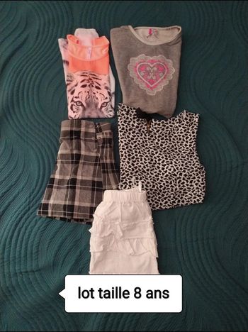 Lot vêtements fille 8 ans