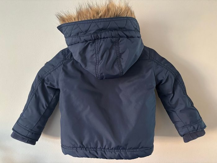 Parka/Manteau Hiver Chaud (doublure polaire) Tommy Hilfiger - Taille 86 (18-24 Mois) en parfait état - photo numéro 4