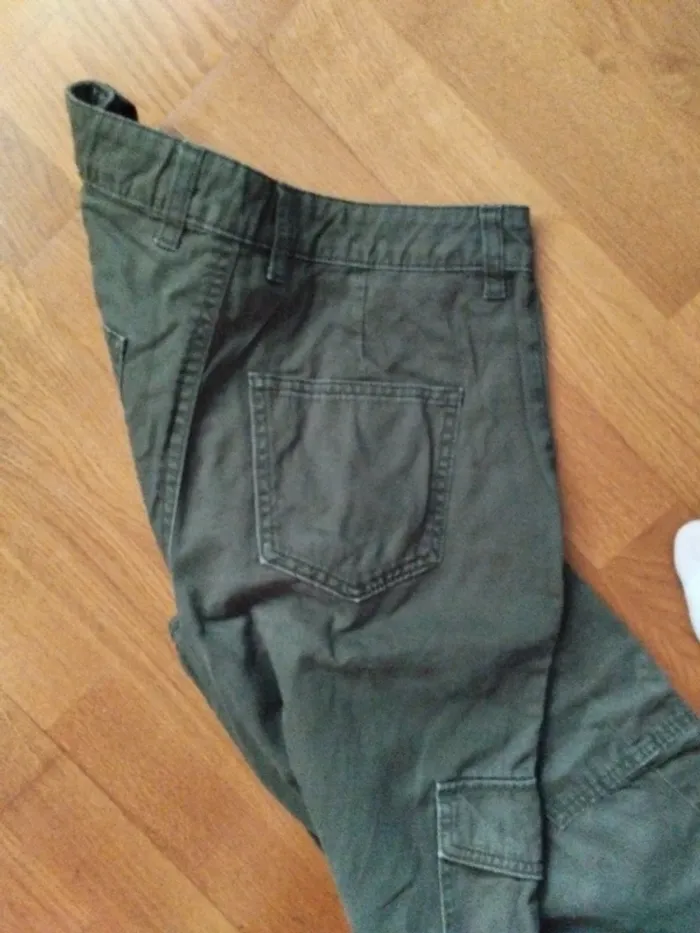Cargo large kaki - photo numéro 4
