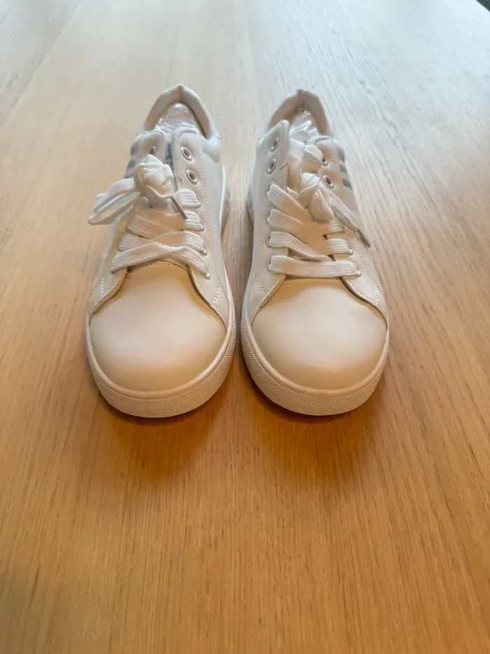 Baskets blanches décontractées taille 41 - photo numéro 2