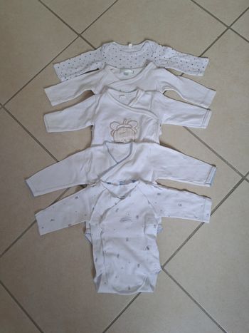🧸Lot de bodies 1 mois 🧸
