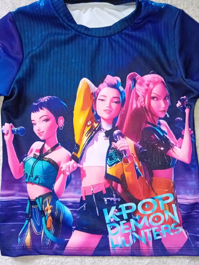 Tee-shirt k-pop - photo numéro 2