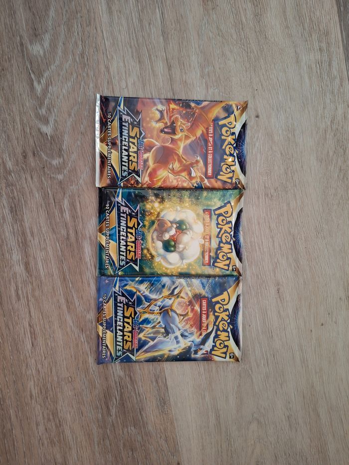 Lot de 3 boosters pokemon 🔥