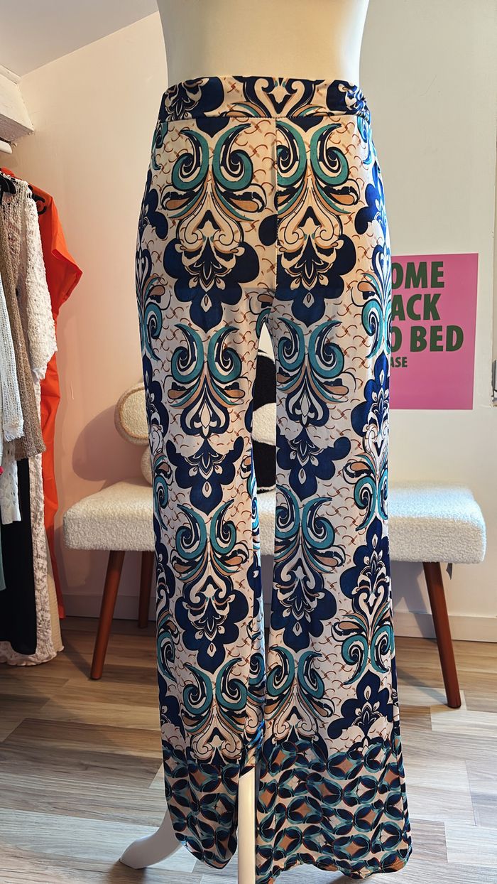 Pantalon fluide jambes larges Boutique Italienne TU