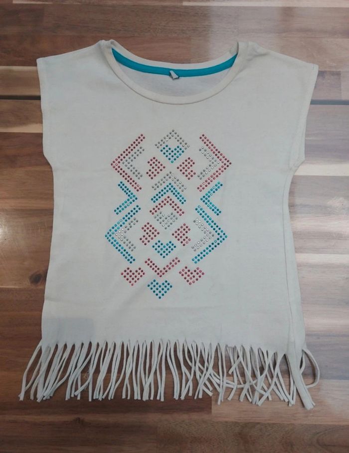 T-shirt blanc à franges