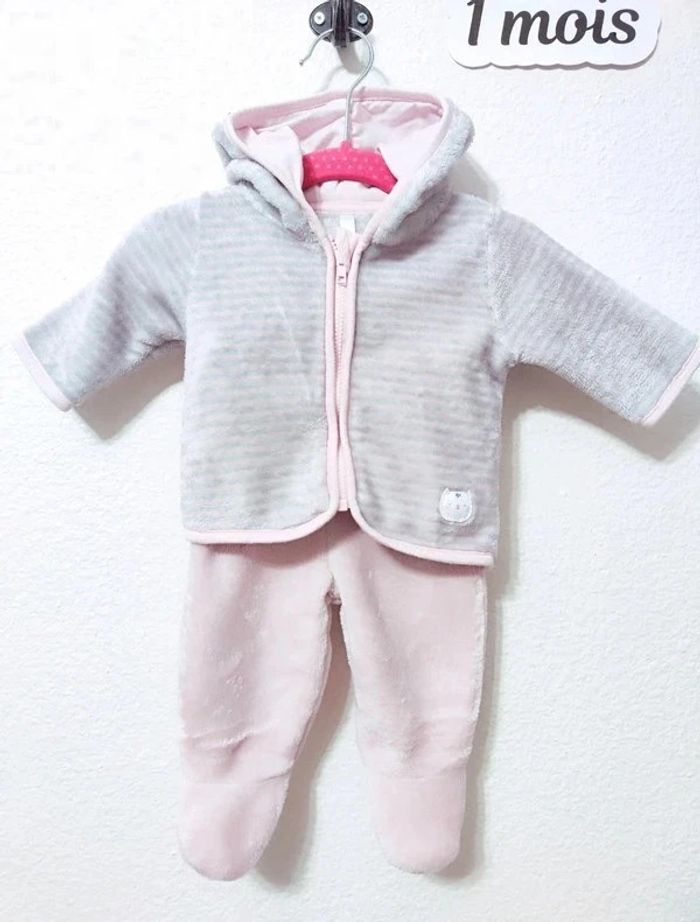 Pyjama 2 pièces bébé fille taille 1 mois - photo numéro 2