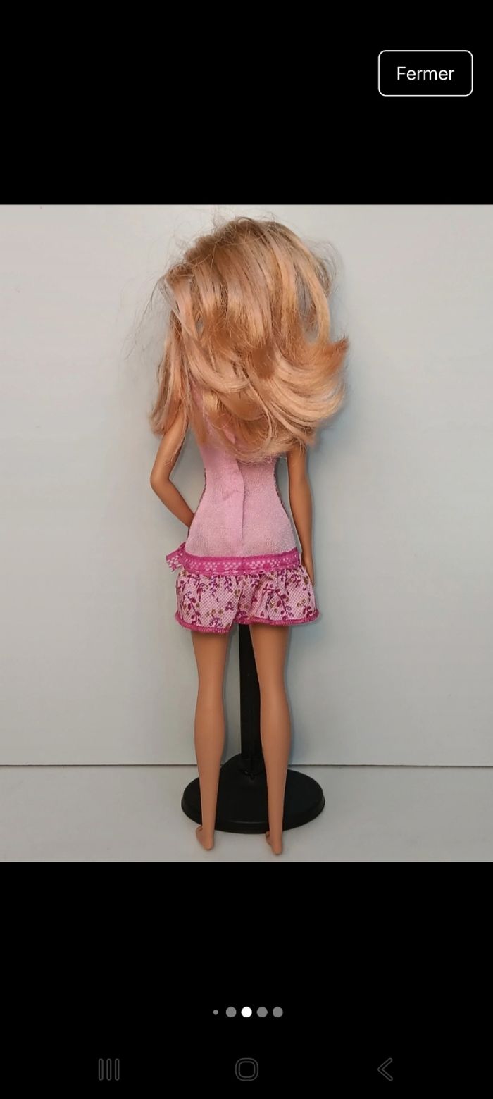 Poupée mattel barbie ensemble rose et dorure tête 2013 corp 2013 corp 2015 l49hf
Poupée et ensemble compris - photo numéro 3