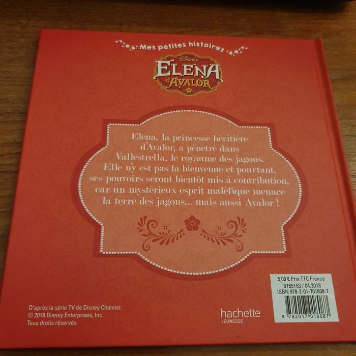 Livre Elena d'avalor le royaume des jagons - photo numéro 3