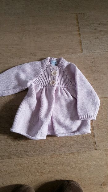 Gilet fille en 3 mois