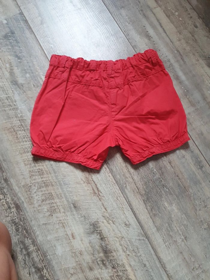Short rouge - photo numéro 2