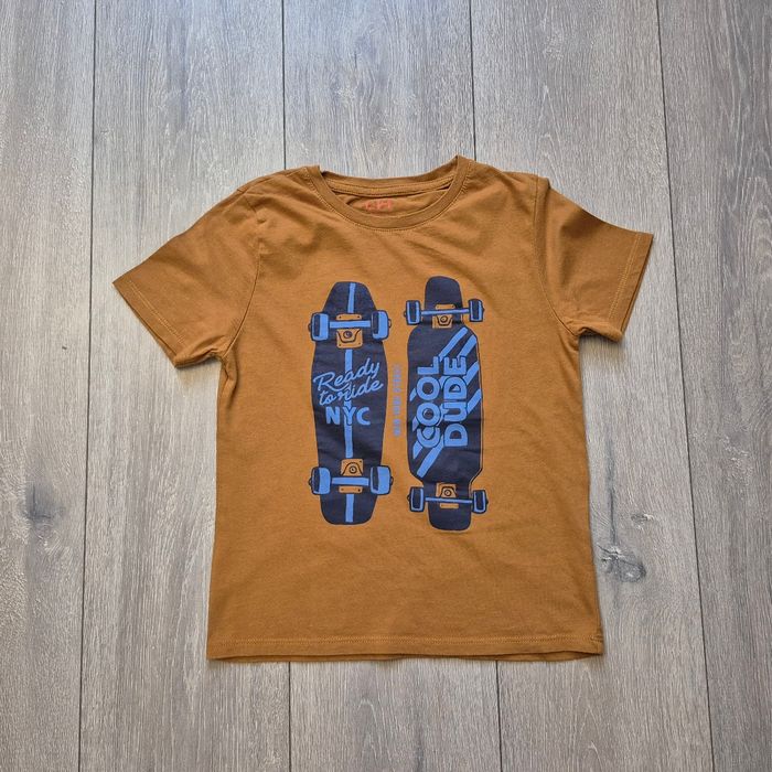 T-shirt couleur camel. Garçon 10 ans. Marque La Halle
