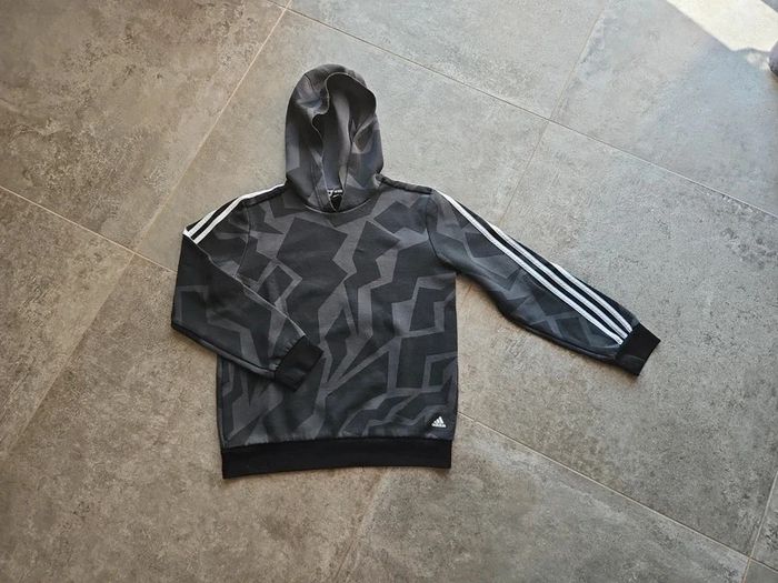 Sweat Adidas