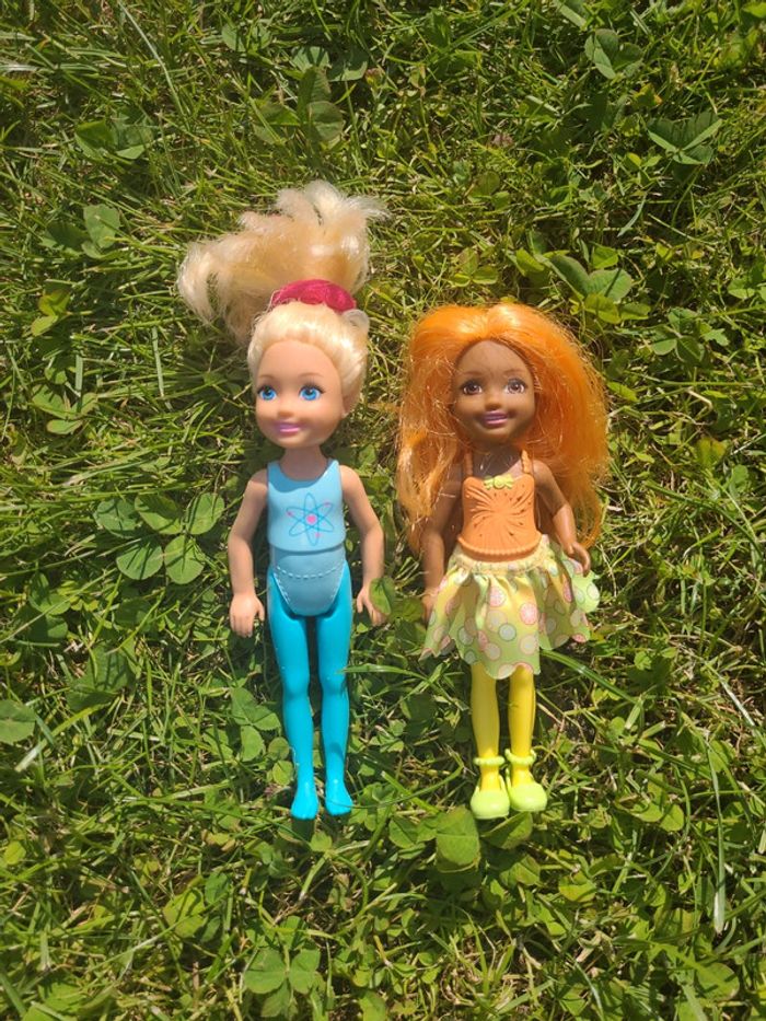 2 petite barbie - photo numéro 1