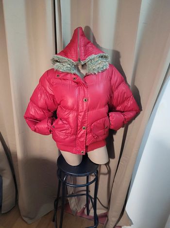 Grosse doudoune à capuche ou col fourrure