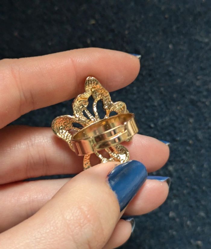 Bague fantaisie a strass - photo numéro 3