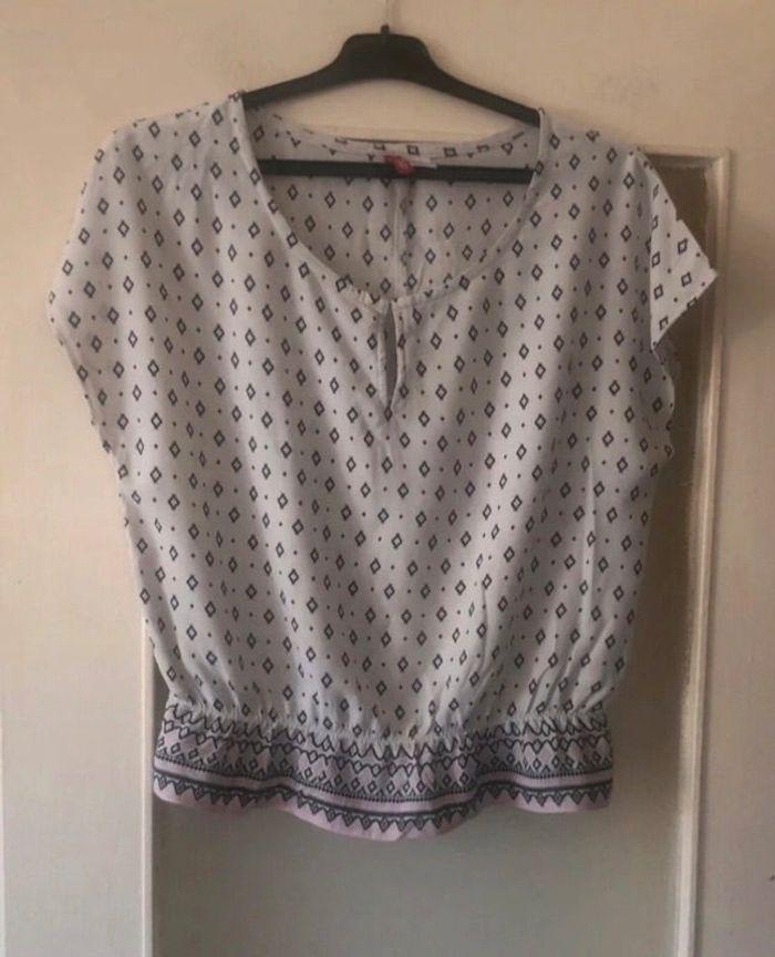 Blouse sans manches