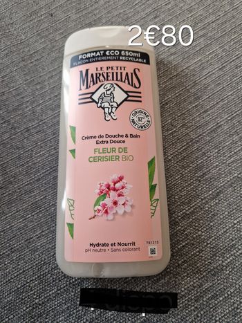 Creme de douche fleur de cerisier 650ml