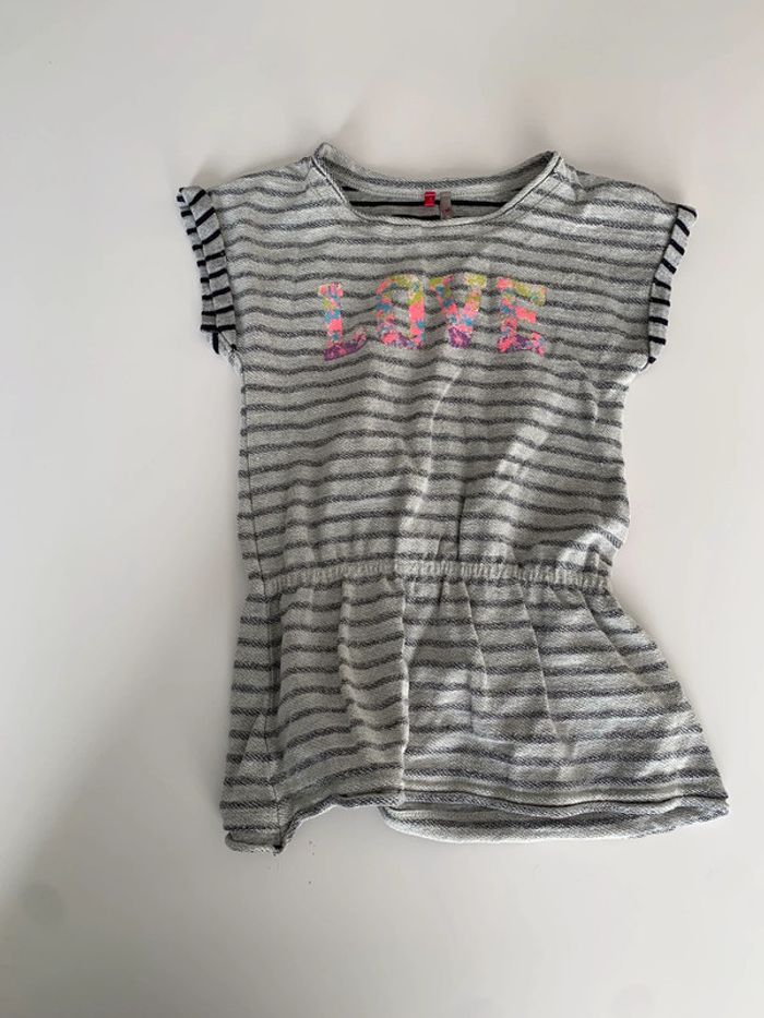 Lot 3 robes tunique 5ans - photo numéro 4