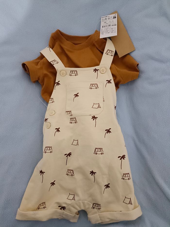 Ensemble salopette short 9 mois