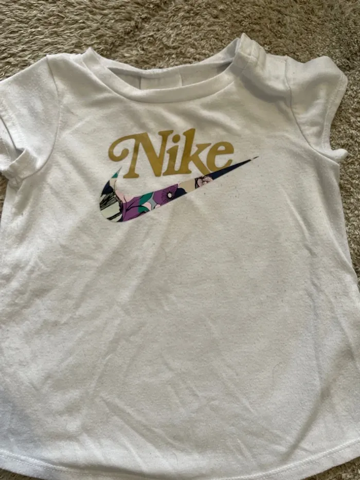 Ensemble Nike 18 mois - photo numéro 3