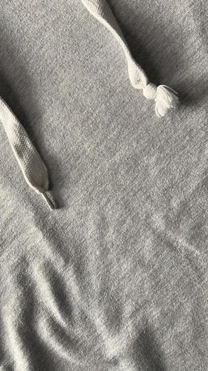 Pull gris - photo numéro 2