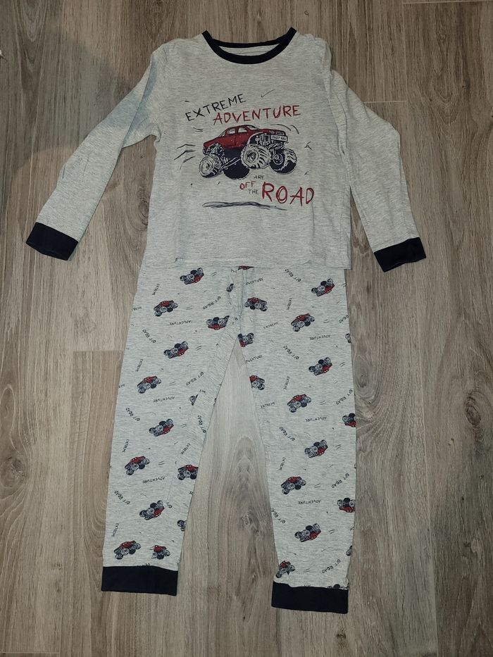 Pyjama - photo numéro 4