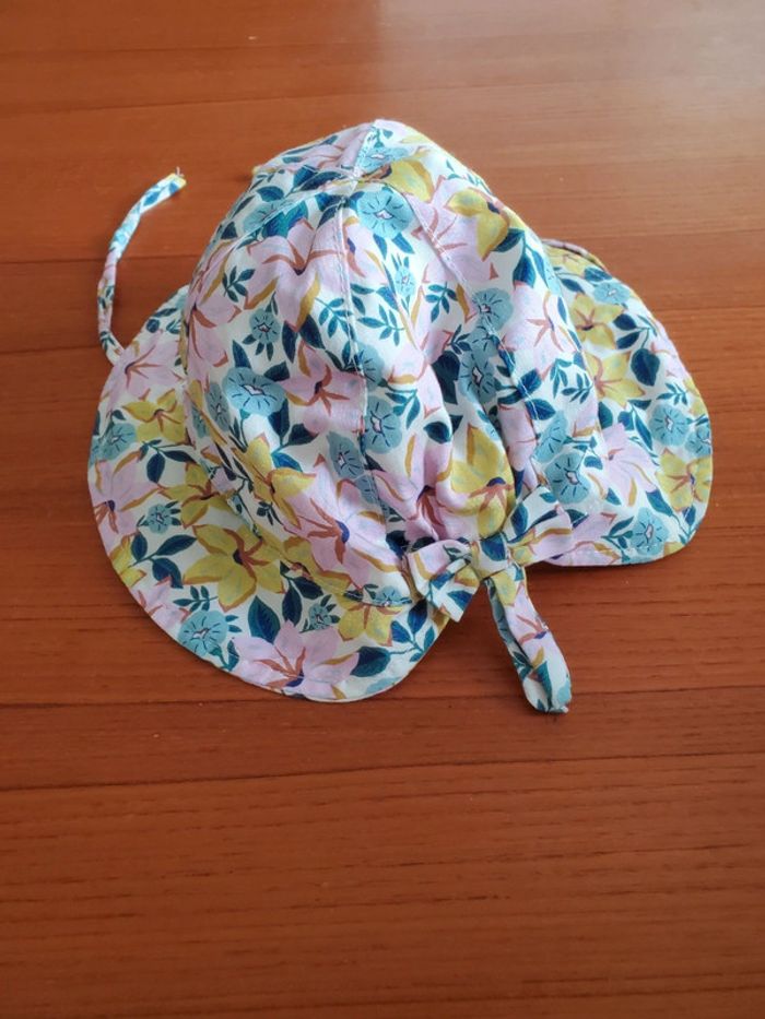Chapeau fleuri 6/12mois - photo numéro 4
