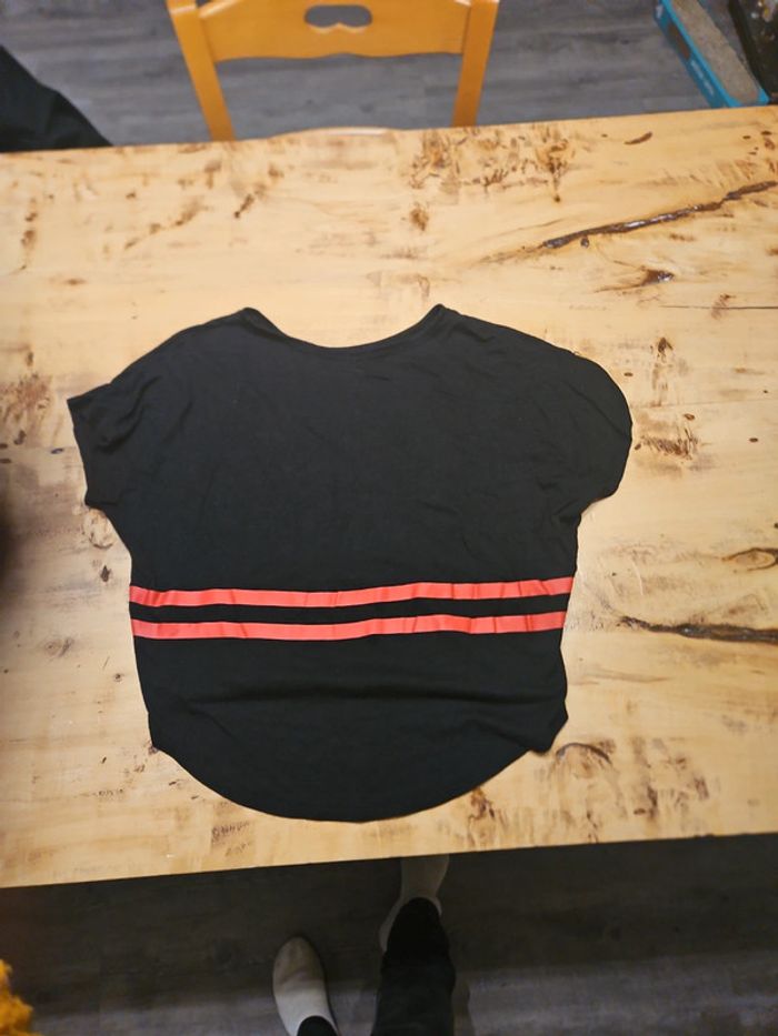 T shirt - photo numéro 3