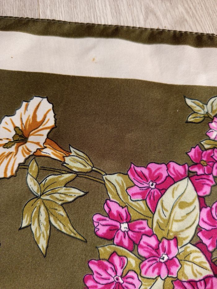 Foulard - photo numéro 4