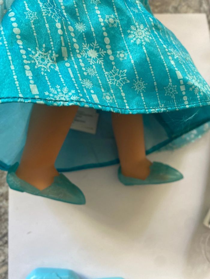 poupee Disney jakks pacific Elsa - photo numéro 5