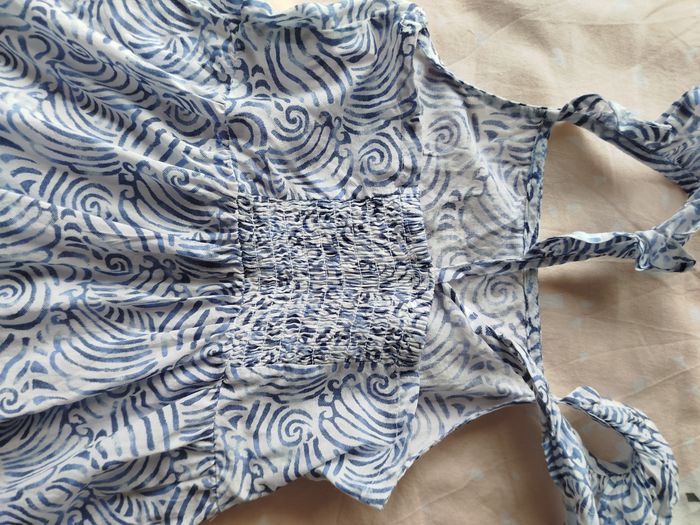 Robe 5-6 ans Primark - photo numéro 4