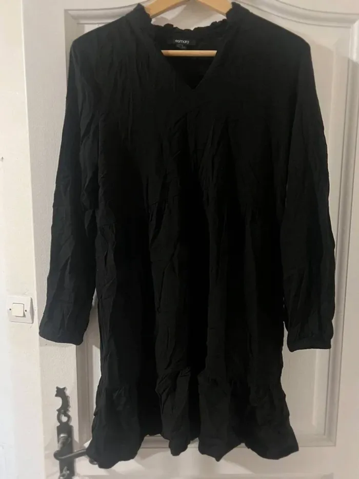 Robe vintage chic et élégante - neuve - taille 38 - photo numéro 2