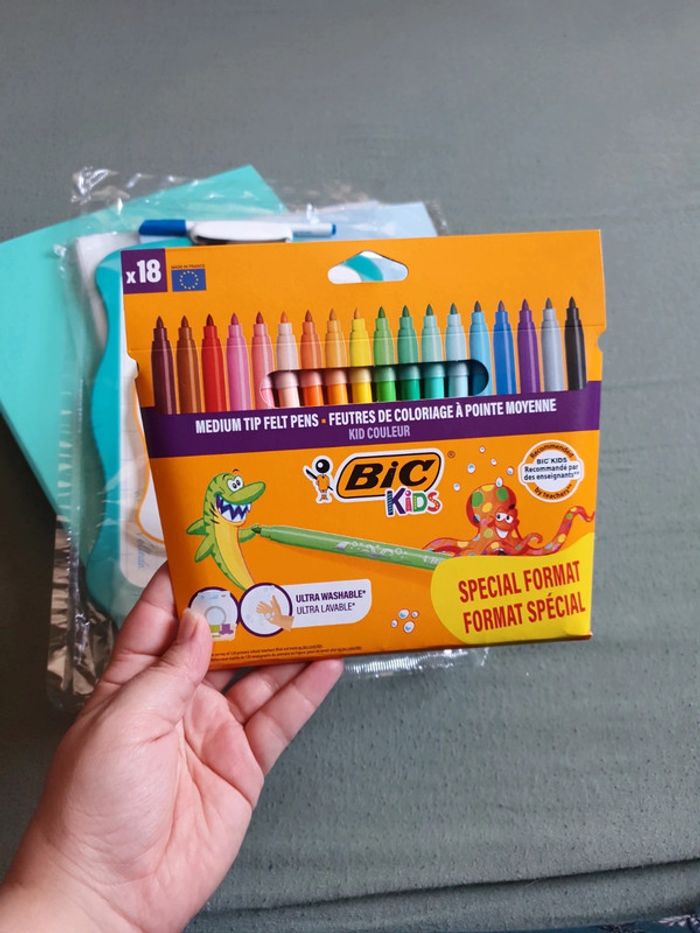 Lot complet de fournitures scolaires - photo numéro 10
