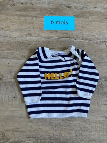 Pull 6 mois